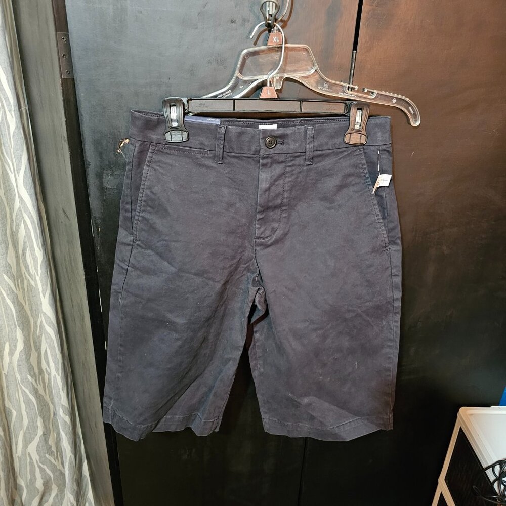 🆕️‼️NWT Men's Size 28 Black Gap Flex 12" Shorts
